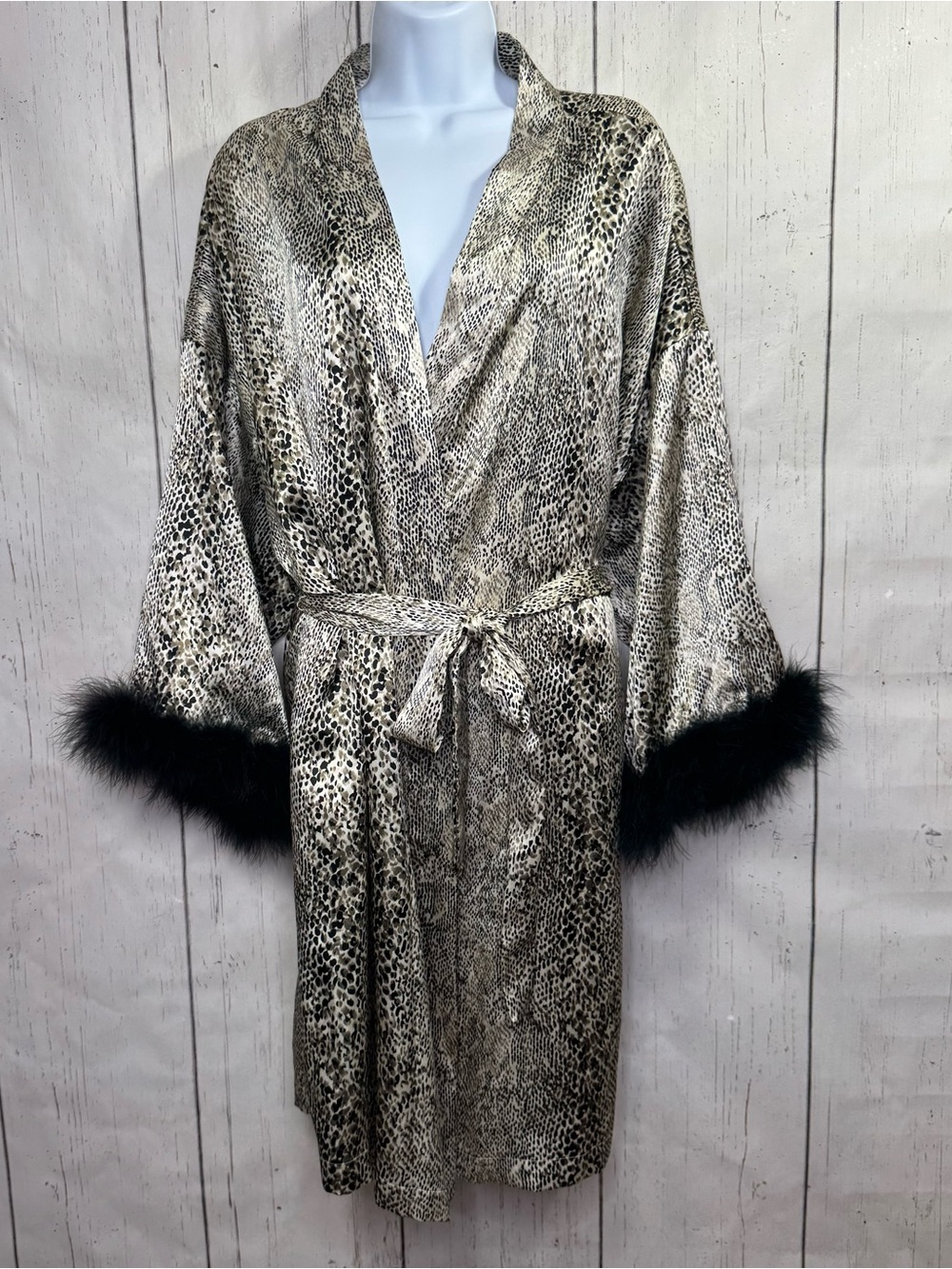 Vintage Dentelle Leopard Print Satin Robe Size 22/24 Feather Trim Kimono Glam